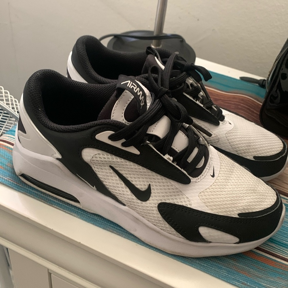 Nike air max shoes